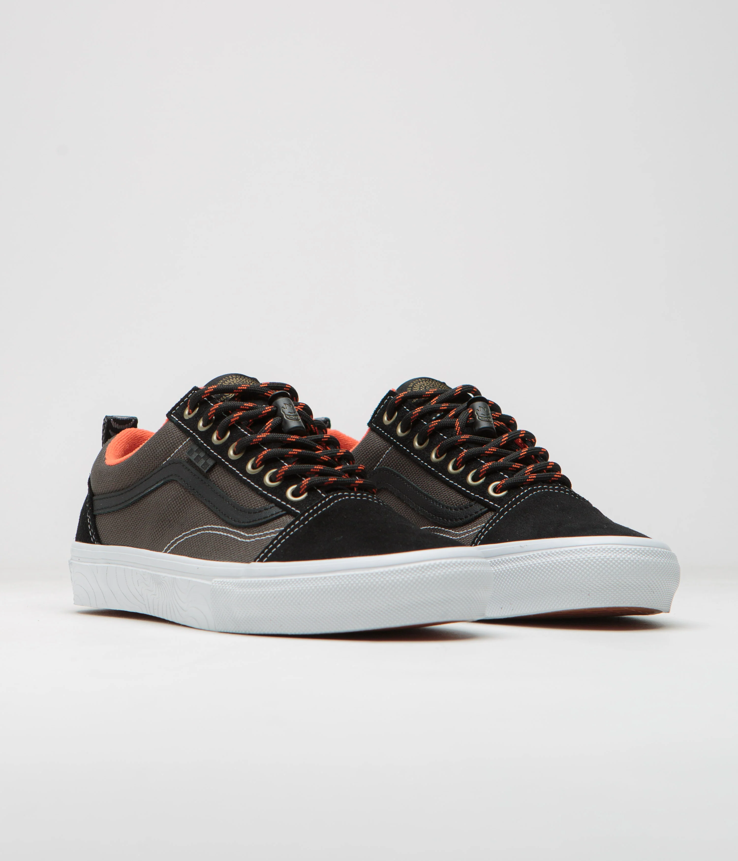 Vans x Spitfire Skate Old Skool Shoes - Black / Flame - Image 2